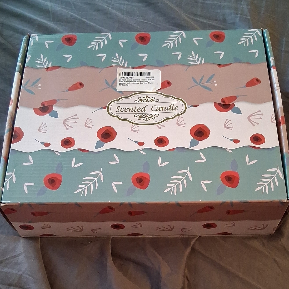Floral Scented Candle Gift Box